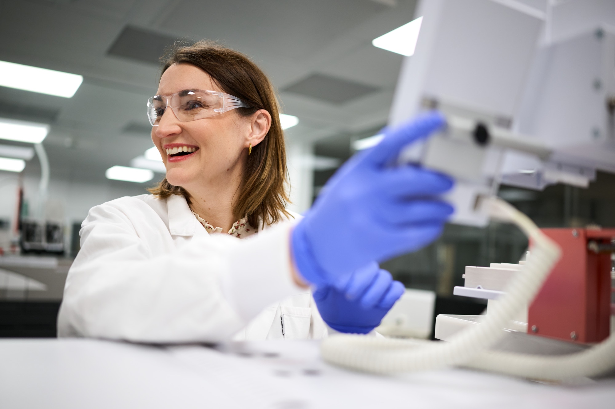 Woman Lab Protective Gloves