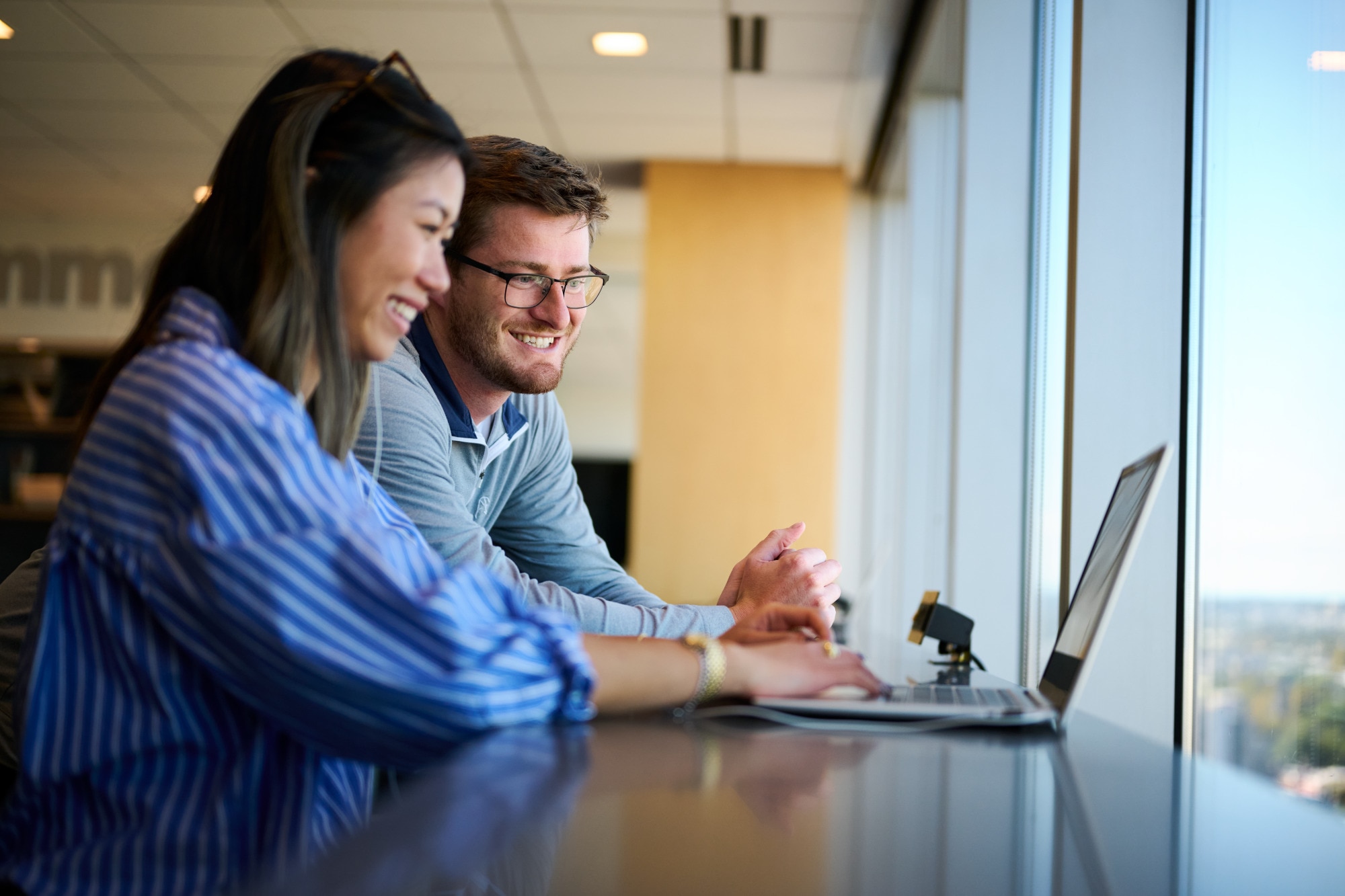 Two Woman Laptop Meeting