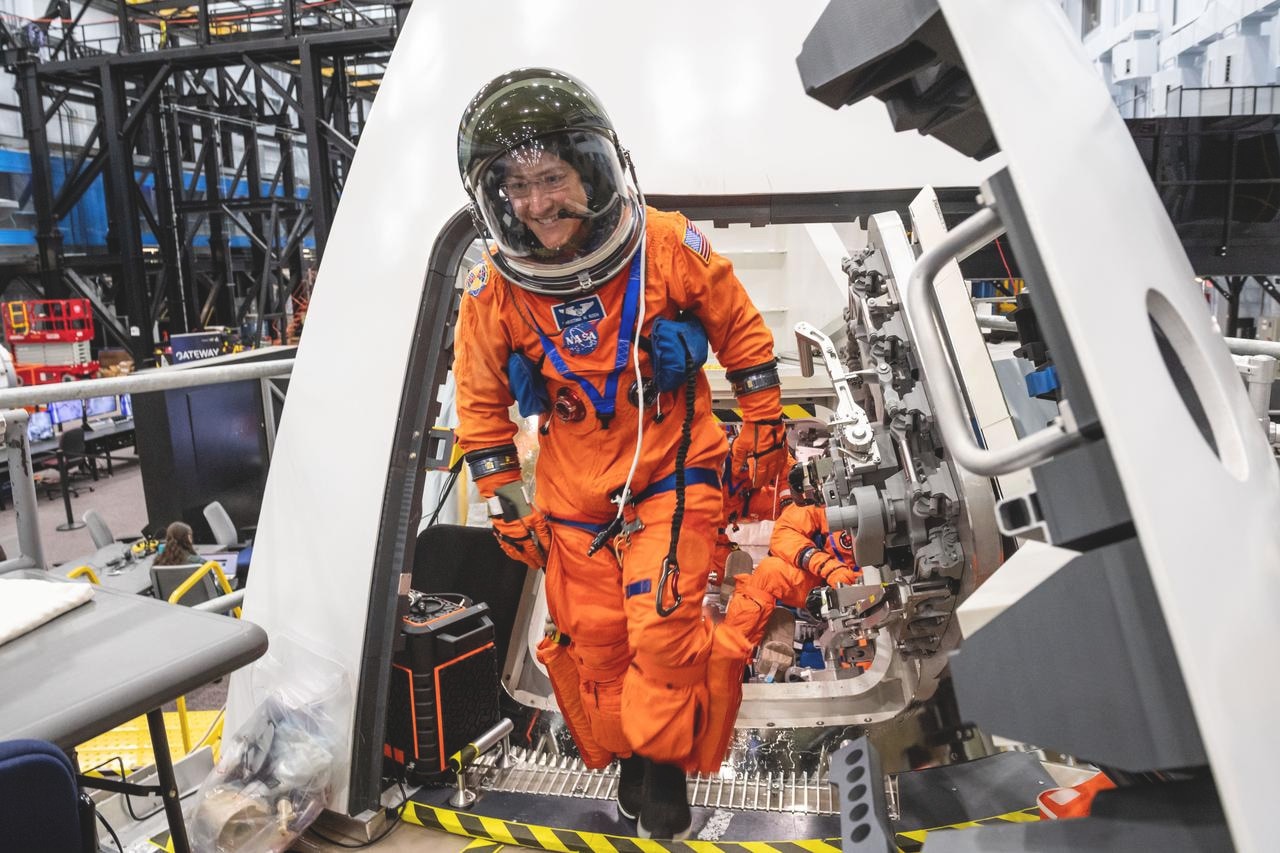 Christina Koch Exits The Orion Spacecraft ()