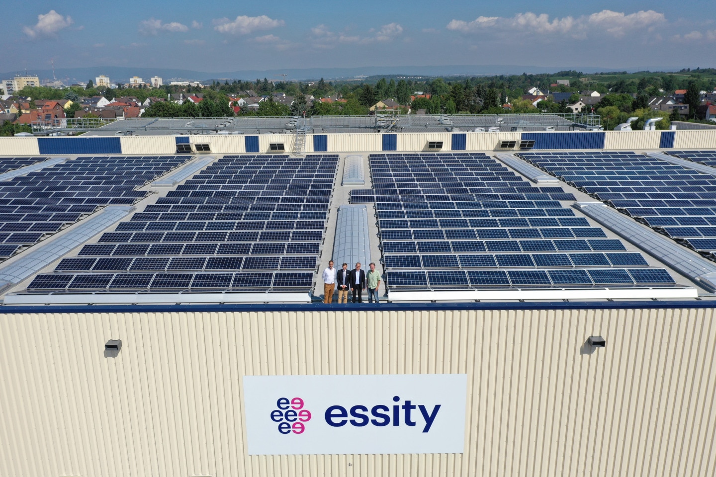 Kreislaufwirtschaft made by Essity Hessischer Wirtschaftsminister besucht Werk in MainzKostheim