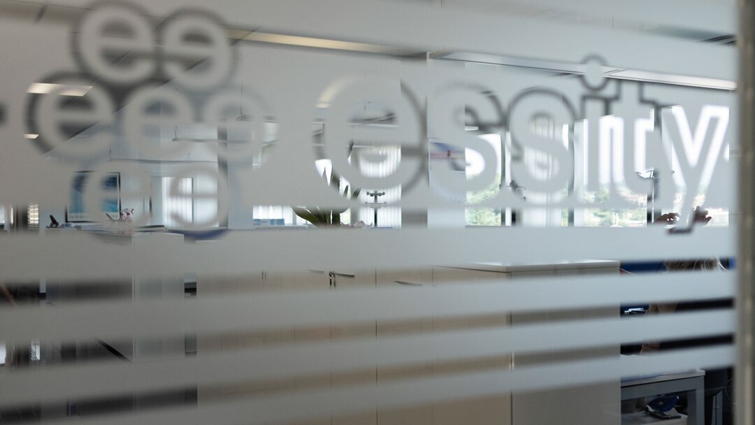 Essity Logo Office Interior