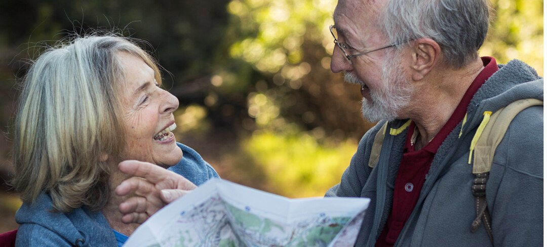 ElderlyCoupleHiking-2880x1300.jpg                                                                                                                                                                                                                                                                                                                                                                                                                                                                                   